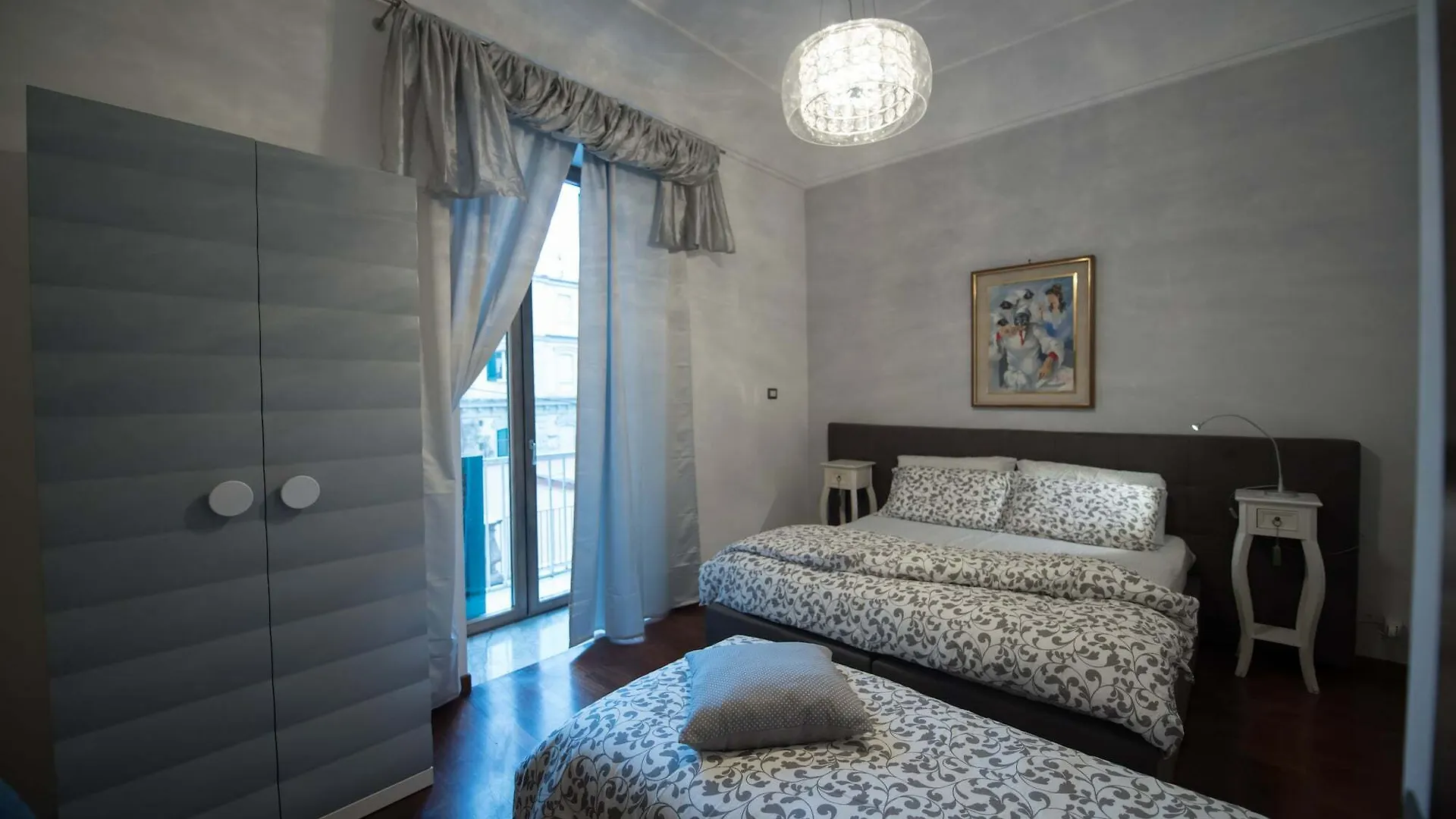 The Arch Apartment Naples 0*,  Italy